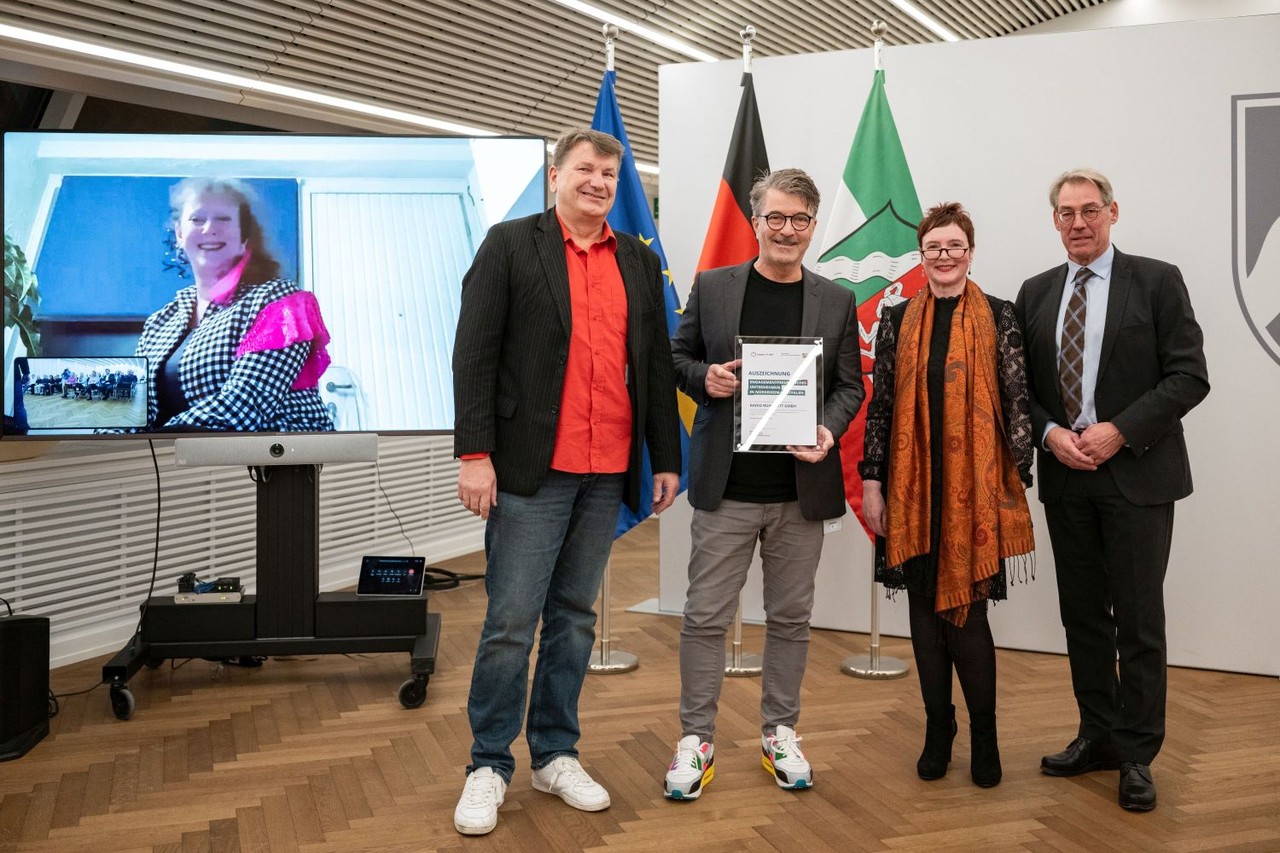 Preisverleihung "Engagementfreundliches Unternehmen in Nordrhein-Westfalen" an Radio Ruhrpott GmbH