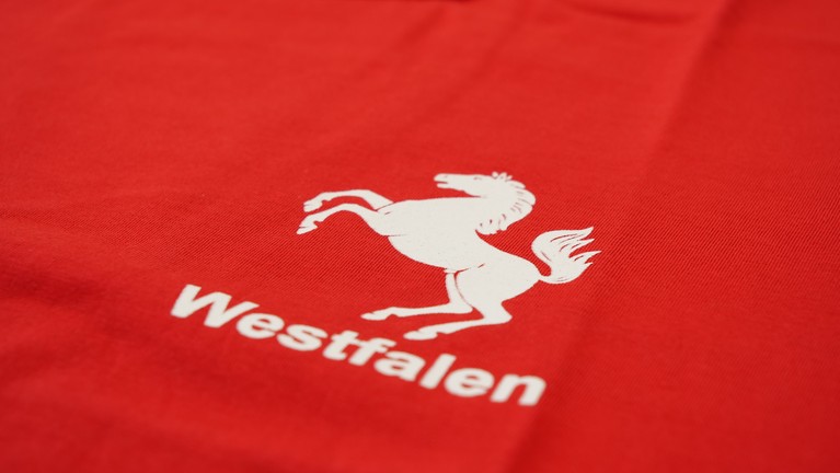 Westfalen-T-Shirt (Ausschnitt Vorderseite, kleines Emblem).  Foto/ WHB