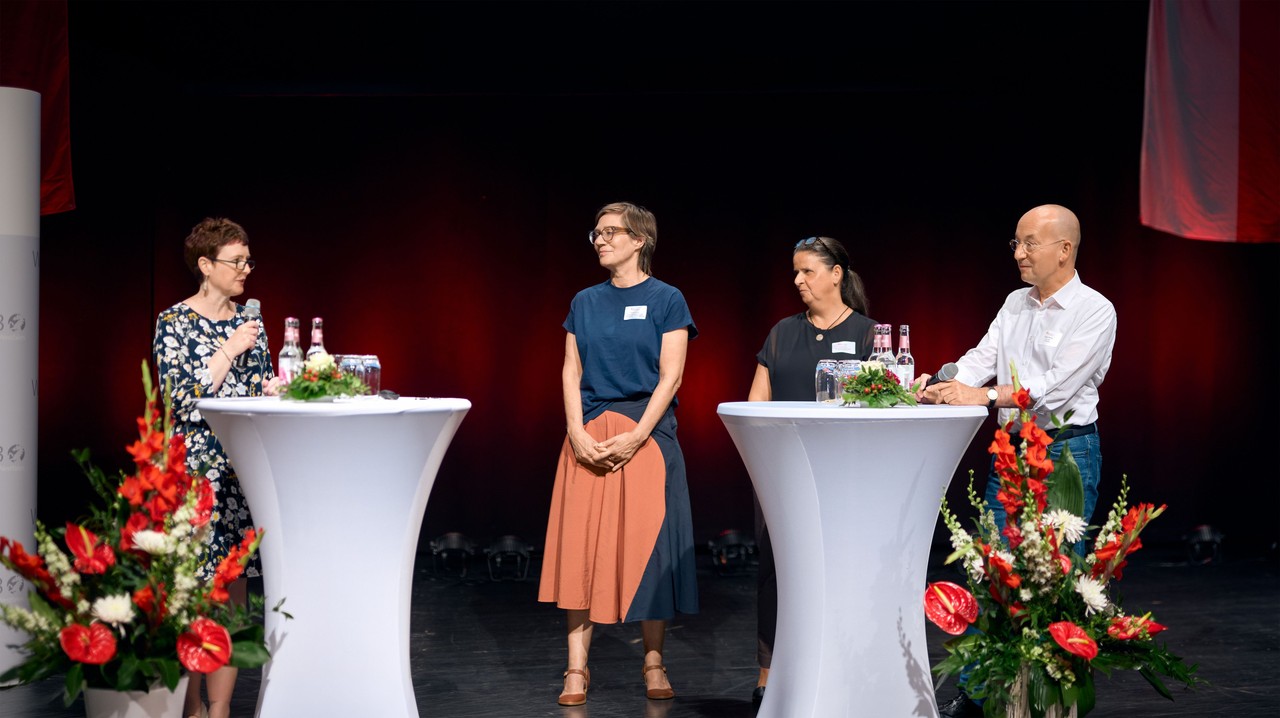 Gesprächsrunde zu Rahmenbedingungen für starke Orte der Gemeinschaft. Foto/ Eike Hollermann/WHB